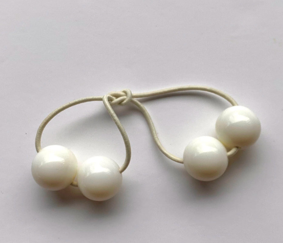 Hair bobbles