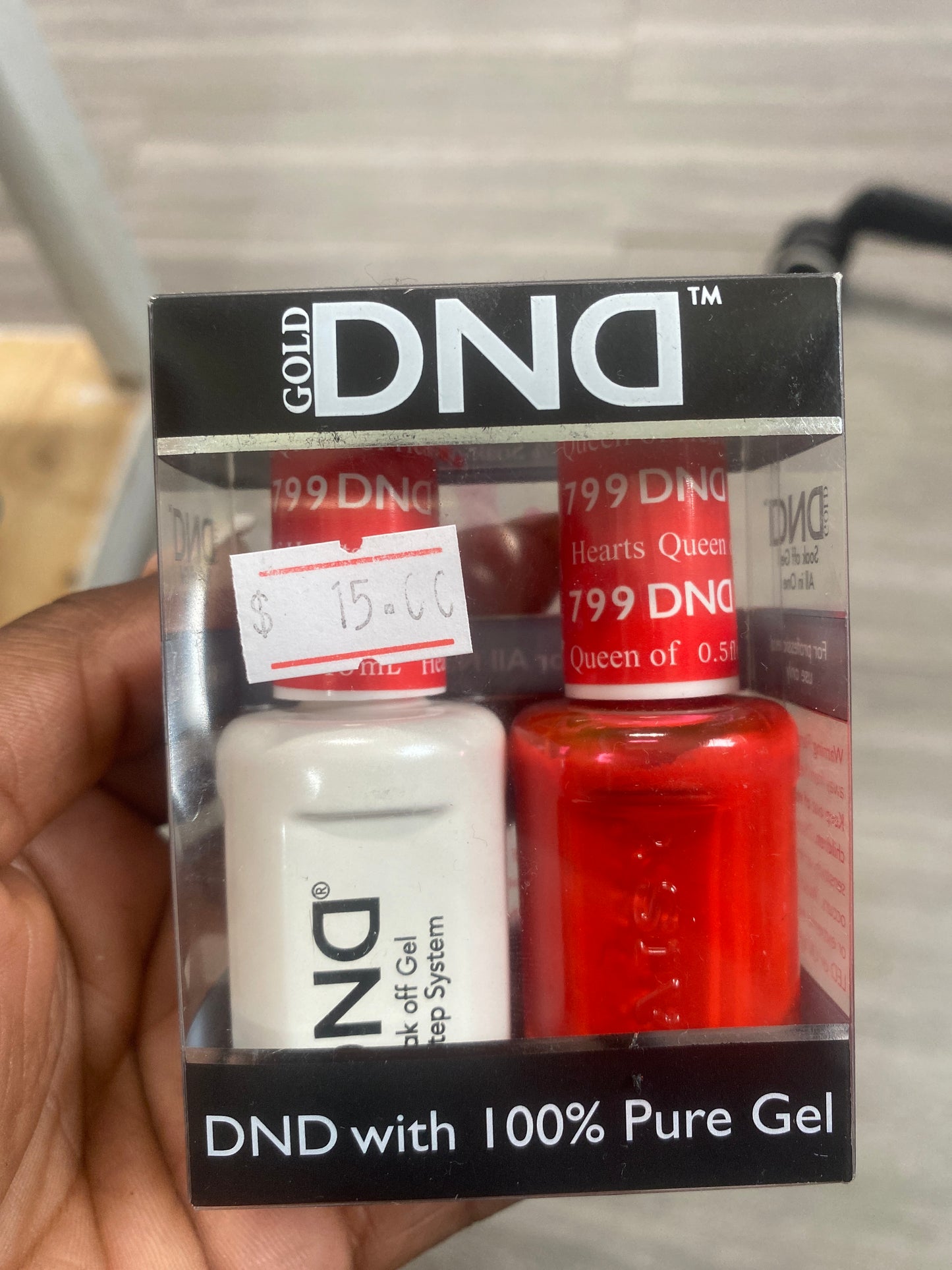DND NAIL POLISH