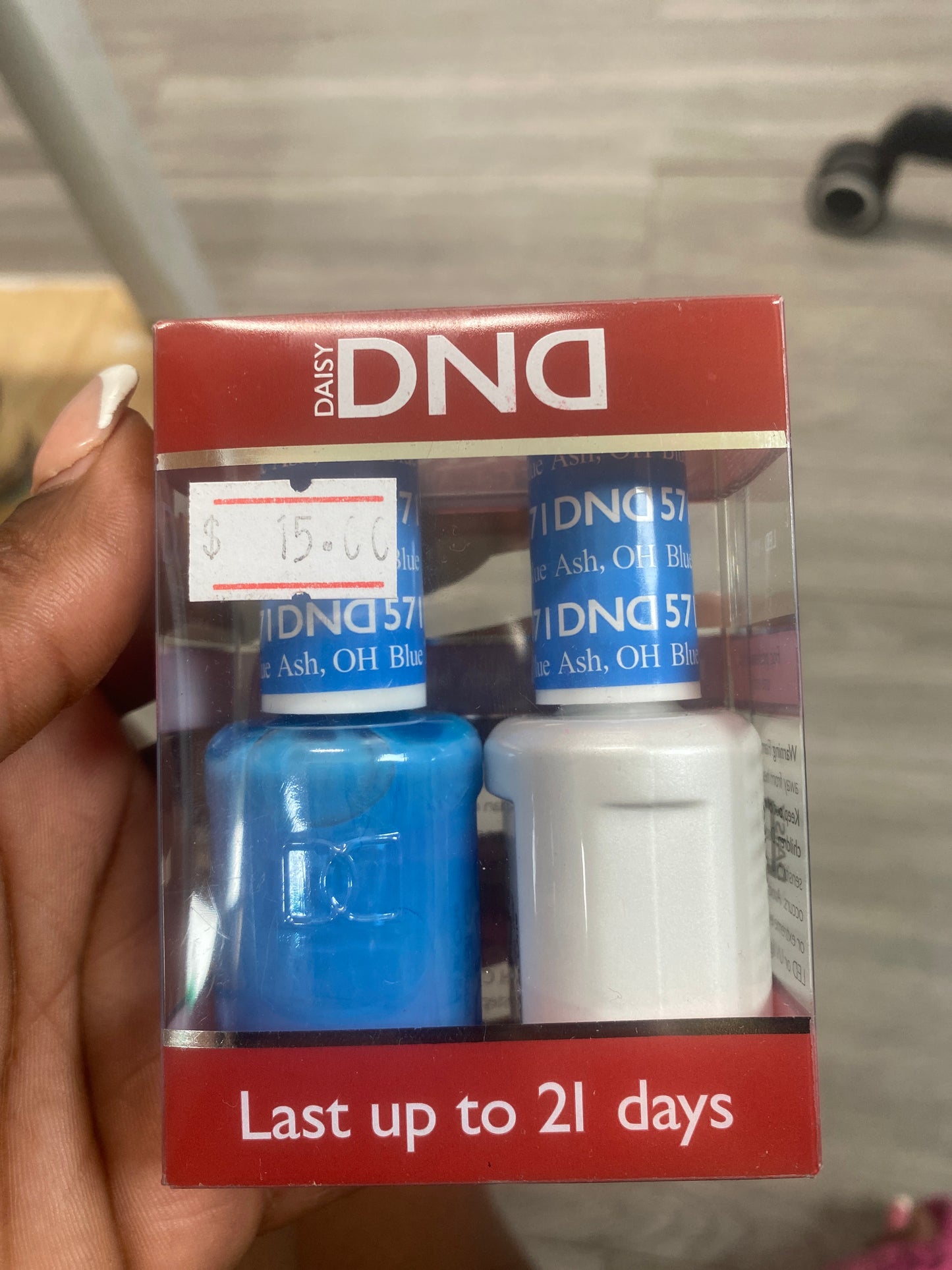 DND NAIL POLISH