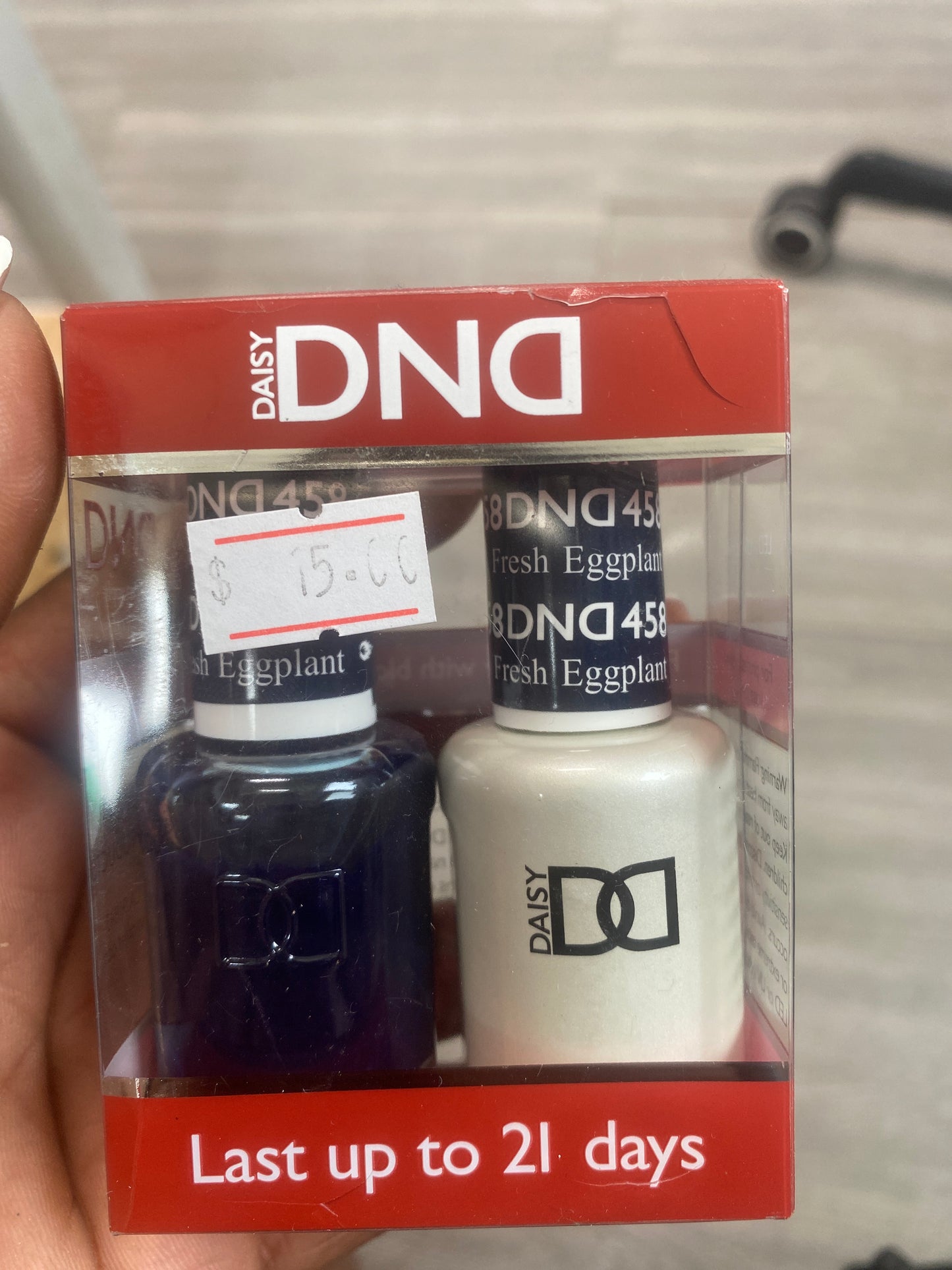 DND NAIL POLISH